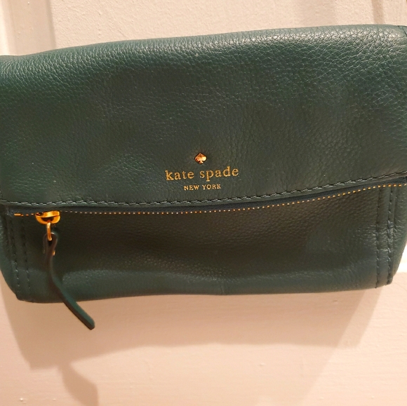 kate spade Handbags - Kate Spade Cobble Hill Mini Carson